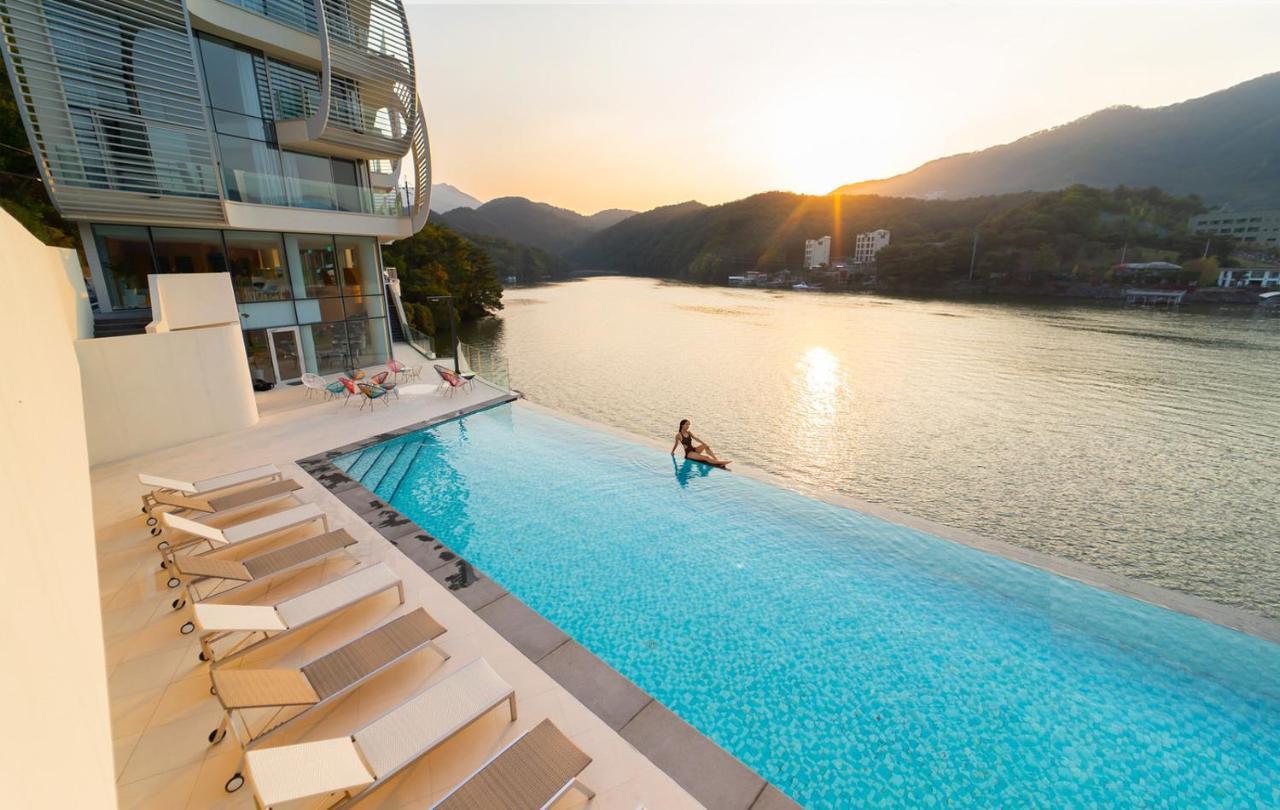 Gapyeong Suiteian Hotel&Resort Exteriör bild