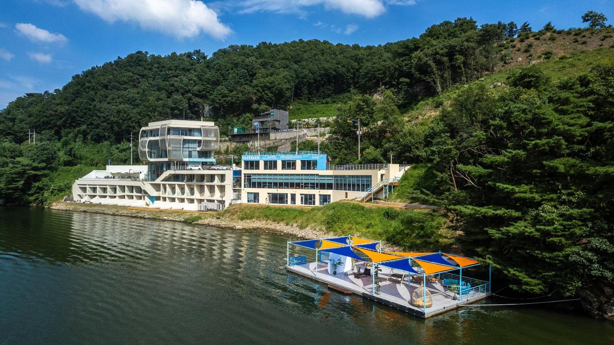 Gapyeong Suiteian Hotel&Resort Exteriör bild
